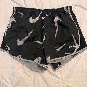 women’s shorts